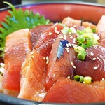 KANSEI - マグロとカツオの漬丼