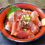 KANSEI - マグロとカツオの漬丼