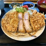 キッチンたうち - ・とんかつ定食 上 2,300円/税込
            ・スパイス化 +10円/税込