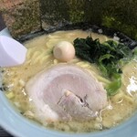 横浜家系ラーメン 魂心家 - ラーメン