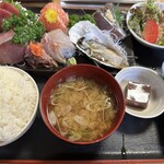割烹 すぎ山 - 