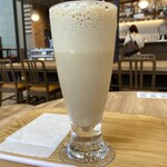 カフェチャオプレッソ - ミルクの甘さで十分美味しい