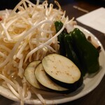 札幌ジンギスカン ラムグチカズヤ - 野菜盛り
