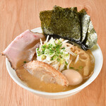 らぁめん 味鶏 - 特製信州味噌らぁめん