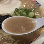 Maru Boshi Ramen - 濃厚とんこつスープ