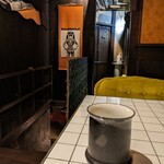 ROKKAN ROOM - 個性的な店内