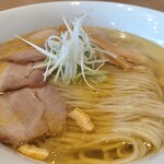 かちか - 塩味のらぁ麺