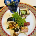 山玄茶 - 山玄茶さんといえば。。。の八寸。八寸どころか十寸！どれからいただこうか迷っちゃいます。この日は大好きな干瓢巻きがありました！嬉しい！