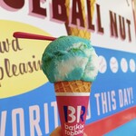 서티완 아이스 크림 욧카이치 코모노점 - 선셋 서핑