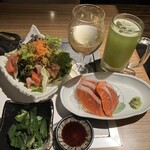 地鶏と地酒 新宿とっとり - 