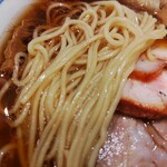 らぁ麺 すぎ本 - 麺アップ