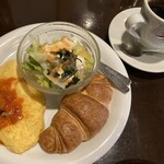 ルナ - 飲み物も付いてきます（今回はコーヒー）