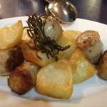 パルテノペ - 自家製ソーセージとポテトのオーブン焼