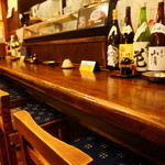 和利館 - カウンターは6席ございます