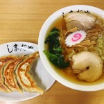 しまだや - 「手作り餃子（３個）」400円＋「手打ちラーメン」750円