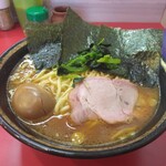 家系総本山 吉村家 - 