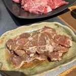 ジンギスカン羊羊亭 - 味付き。これ家でも食べたい！
