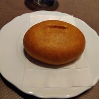 Russian Restaurant ROGOVSKI 銀座 - ピロシキ。