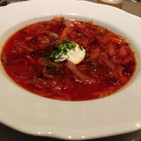 Russian Restaurant ROGOVSKI 銀座 - ボルシチ。