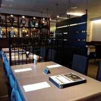 Russian Restaurant ROGOVSKI 銀座 - 店内もシックな感じです。