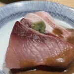 日本橋海鮮丼 つじ半 - すぐにくるお刺身