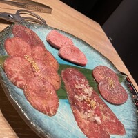 焼肉 よいん - タン盛り