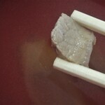 伊江牛 - スープの肉片