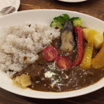 ベースキャンプ - BASE CAMP カレー(945円)