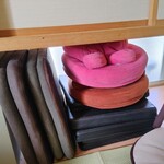 風見鶏 - 予備の椅子など