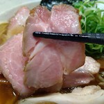 麺処 ほん田 - 低温調理系肩ロース