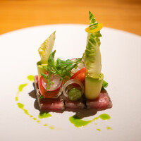 Metis 六本木 - 長崎県産本マグロ中トロ薪焼き 旬野菜