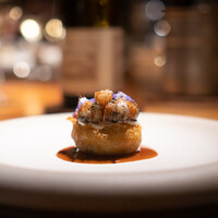 Metis 六本木 - フランス産アーティチョーク 車海老 オーム乳業マスカルポーネ マイクロ・コリアンダー