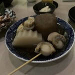 おでん屋遊 - 牛すじ巾着も甘辛くてお酒が進むー
