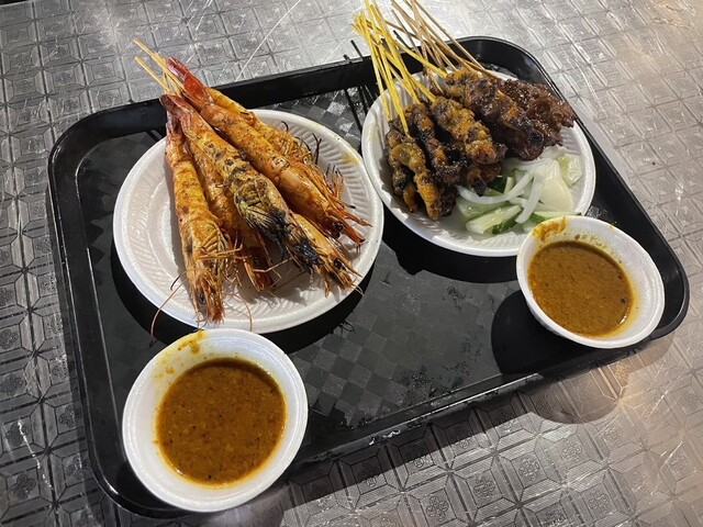 『ラオパサ、サテー屋台の人気店』by bottarga : Best Satay No.7&8 - シェントン・ウェイ/シンガポール料理 [食べログ]