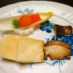 青山浅田 - 中皿