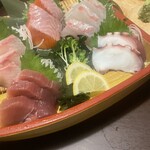 完全個室 海鮮と産地鶏の炭火焼 うお鶏 - 