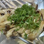 そぞ - エリンギとゲソのバター醤油