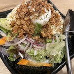 Izakaya Senka - 半熟卵のポテトサラダ500円