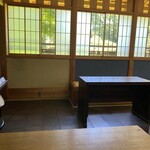 Ryuureiseki - シンプルな店内。落ち着きます。