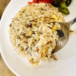 ぐゎらん洞 - パラパラチャーハン✨　紅生姜をたっぷり混ぜると美味しさ倍増(b｀>▽<´)-bｲｴｰｲ☆゛