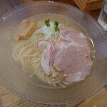 麺屋 春花 - 淡麗塩麺（冷製）