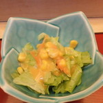 Sushidokoro Kiyohira - ランチにぎり１．５人前　１８９０円　サラダ　【　２０１３年９月　】