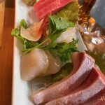 居酒屋 なかよし - お刺身3点　＋　つぶ刺し