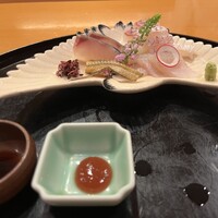 懐石料理 はし本 - キス、鯛、縞鯵のお刺身