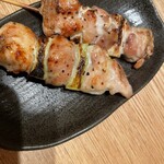 炭火串焼き どまん中 - 