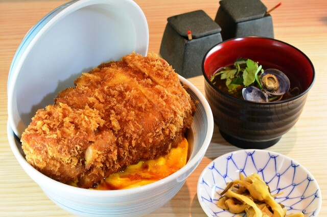 とんかつ丸七 池袋店 - 池袋/かつ丼 | 食べログ