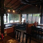 Anraku tei - 安楽亭 葛西店 店内