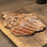 東京食肉市場直送 肉焼屋 D-29 広尾店 - 