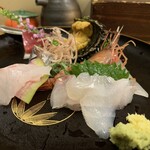 Izakaya Okan - お刺身 盛り合せ（1,800円〜/1人前）2023.7