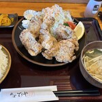 飯の肴 てらや - 唐揚げ定食1100円！？超お得と思える味と量！！！